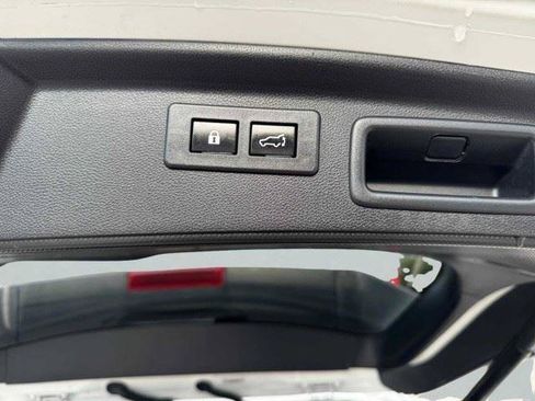 Used 2020 Subaru Forester Premium AWD/4WD image 56