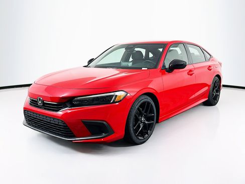 Used 2024 Honda Civic Sport image 3