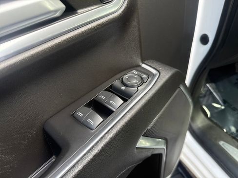 Used 2023 Chevrolet Silverado 1500 LT image 11