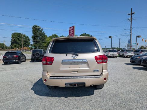 Used 2013 Toyota Sequoia Platinum RWD image 8
