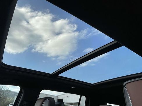 Certified 2024 GMC Yukon XL Denali Ultimate image 20