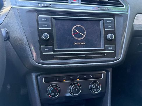 Used 2022 Volkswagen Tiguan S AWD/4WD image 22