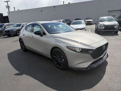 New 2026 MAZDA MAZDA3 Hatchback w/Premium Plus Pkg