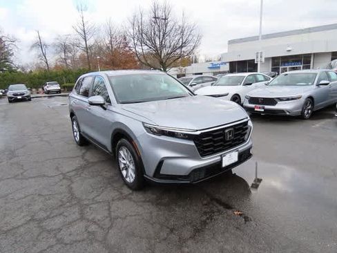 Used 2023 Honda CR-V EX image 1