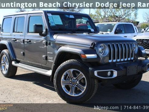 Used 2022 Jeep Wrangler Unlimited Sahara w/ LED Lighting Group image 1