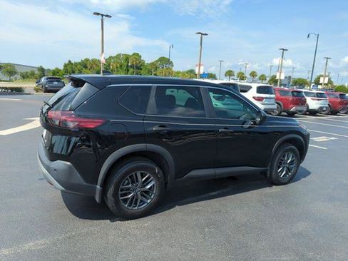 Certified 2023 Nissan Rogue S FWD image 5