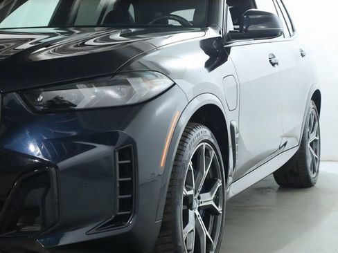 Certified 2024 BMW X5 xDrive50e w/ Executive Package image 6