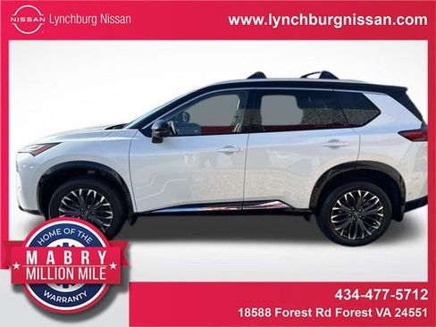 New 2026 Nissan Rogue Platinum w/ Platinum Premium Package AWD/4WD image 1