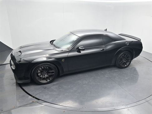 Used 2019 Dodge Challenger SRT Hellcat w/ Widebody Package image 43