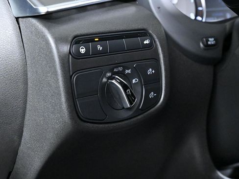 Certified 2025 INFINITI QX50 Pure image 21