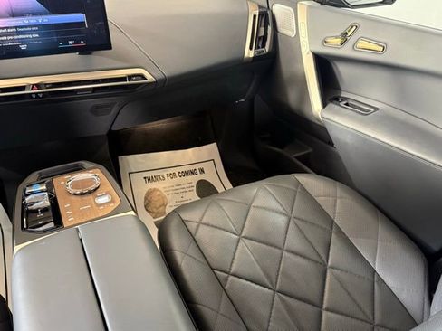 Used 2023 BMW iX M60 w/ Executive Package image 26