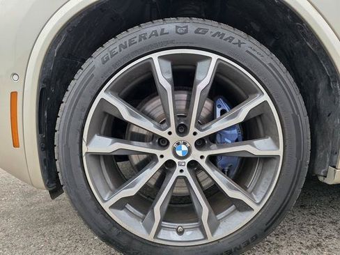 Used 2021 BMW X4 xDrive30i AWD/4WD image 10