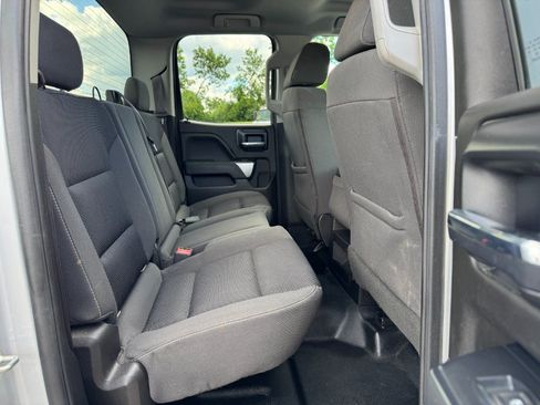 Used 2017 Chevrolet Silverado 1500 LT w/ LT Convenience Package AWD/4WD image 17