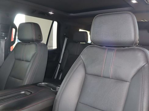 Used 2023 Chevrolet Tahoe RST w/ Luxury Package AWD/4WD image 17