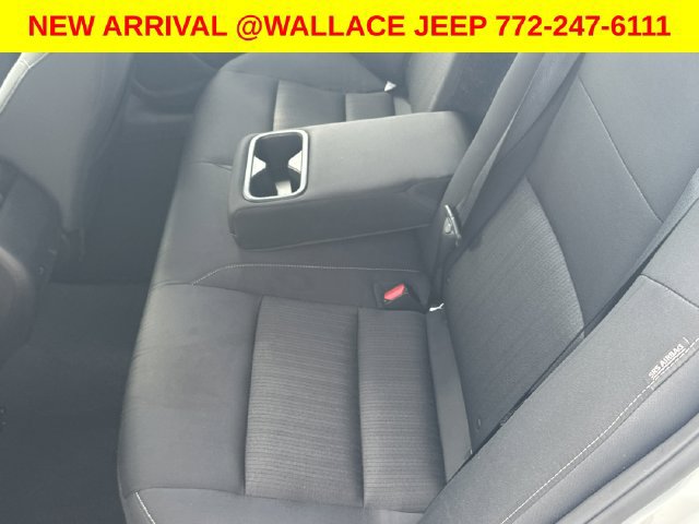 Used 2025 Nissan Altima 2.5 SV FWD image 14