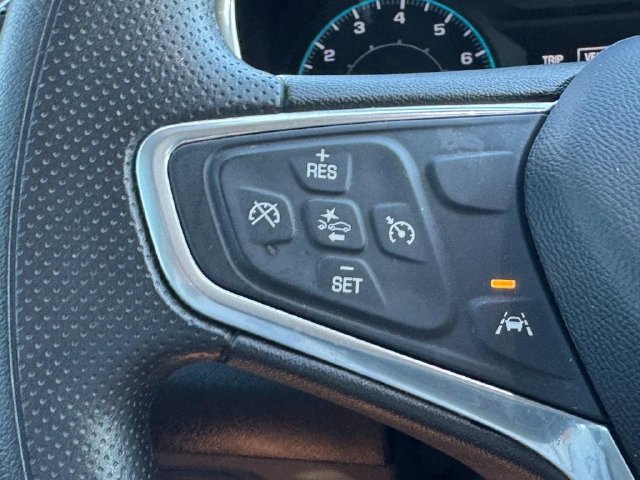 Used 2021 Chevrolet Equinox LS w/ LS Convenience Package AWD/4WD image 22