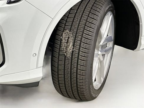 New 2025 Audi Q7 3.0T Premium Plus image 25