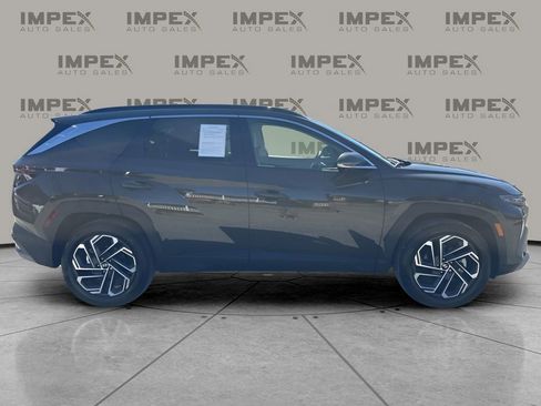 Used 2025 Hyundai Tucson Limited image 6