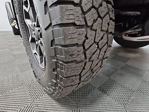 Used 2022 Jeep Gladiator Rubicon w/ Cold Weather Group image 45