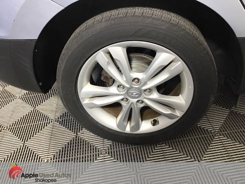 Used 2013 Hyundai Tucson GLS image 38