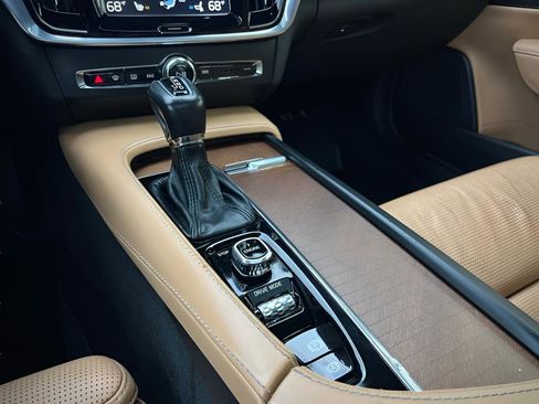 Used 2017 Volvo S90 T5 Inscription w/ Vision Package image 51