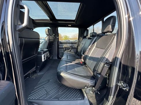 Used 2019 Ford F150 Lariat image 6