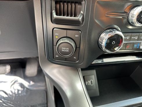 New 2026 Ford F150 Lariat w/ Equipment Group 501A Mid image 26