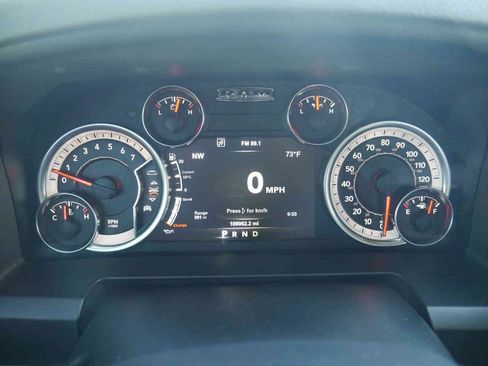 Used 2019 RAM 1500 Big Horn AWD/4WD image 40