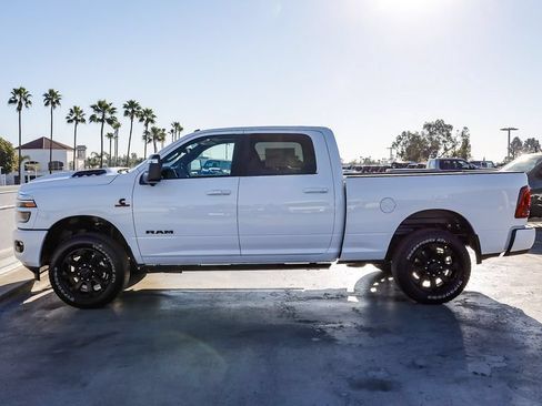 New 2026 RAM 2500 Laramie AWD/4WD image 14