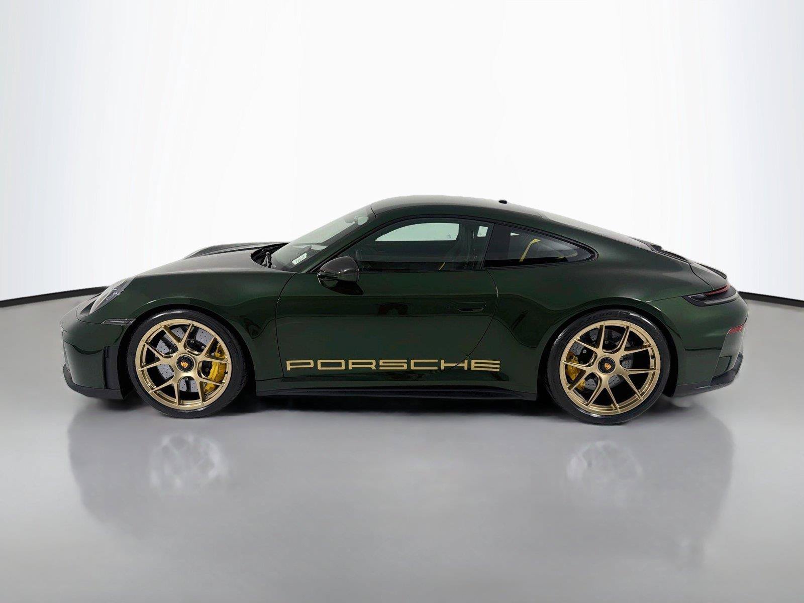 Used 2026 Porsche 911 GT3 RWD image 2
