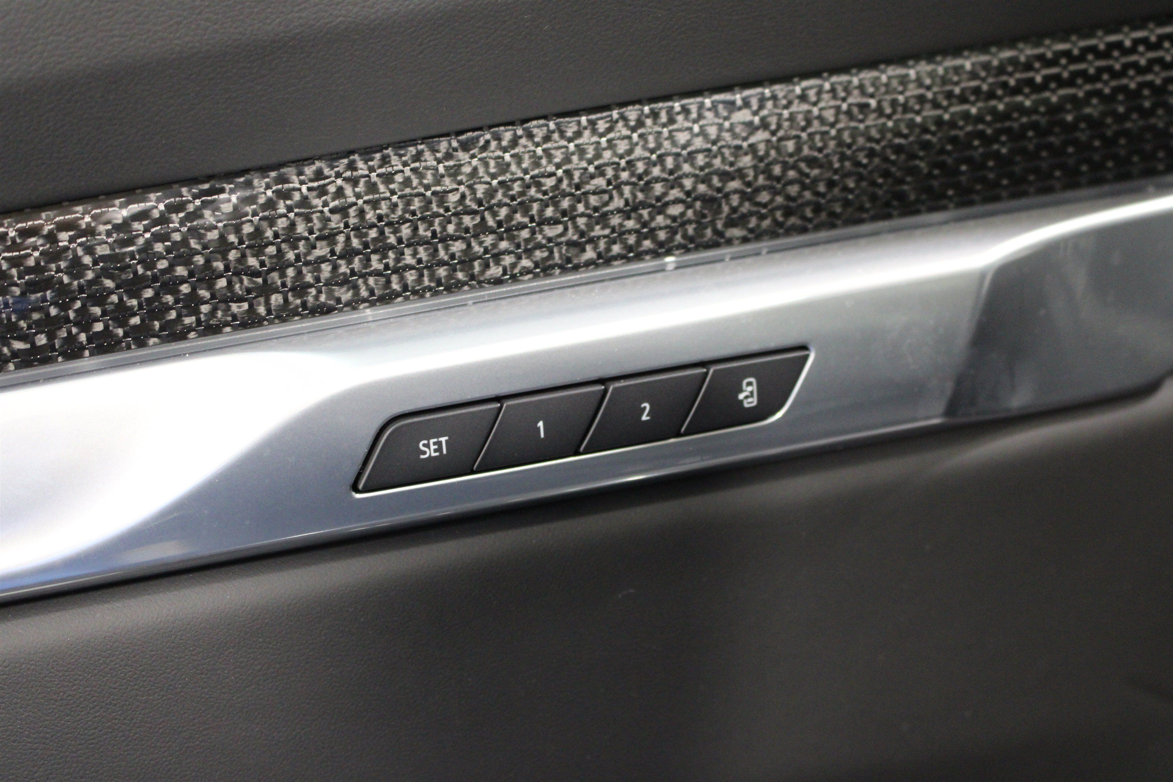 Certified 2025 Cadillac Escalade V AWD/4WD image 8