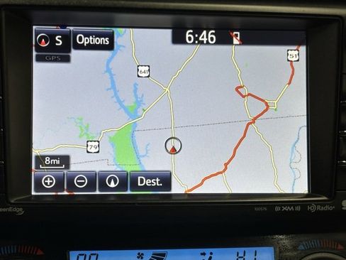 Used 2018 Toyota RAV4 Limited image 28