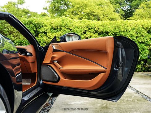 Used 2026 Ferrari Roma Spider RWD image 44