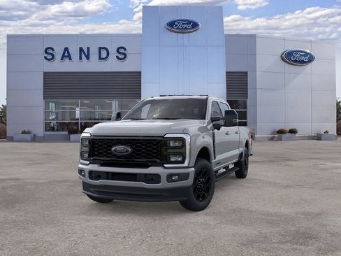 New 2026 Ford F250 Lariat w/ Black Appearance Package AWD/4WD image 2