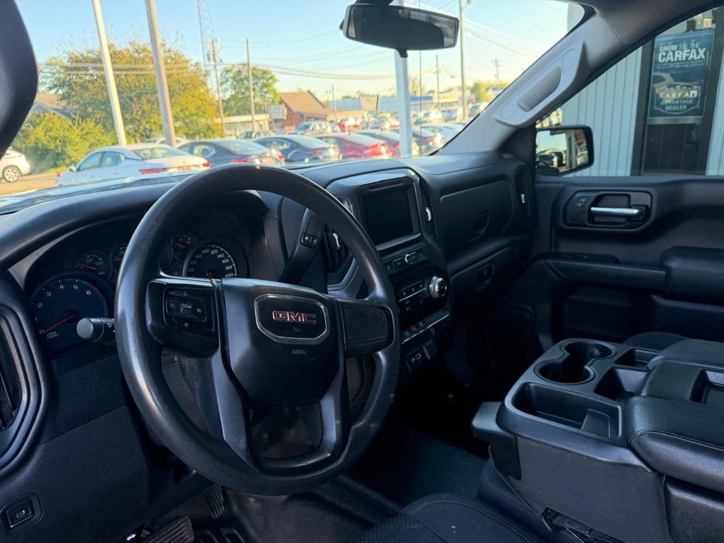 Used 2021 GMC Sierra 1500 4x4 Crew Cab w/ Sierra Value Package image 17