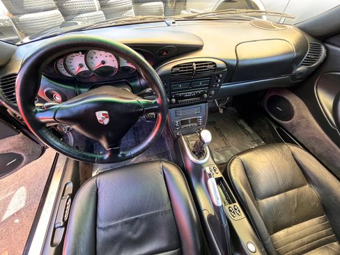 Used 2001 Porsche 911 Carrera 4 AWD/4WD image 17