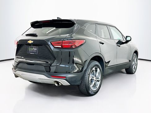 Used 2025 Chevrolet Blazer LT image 9