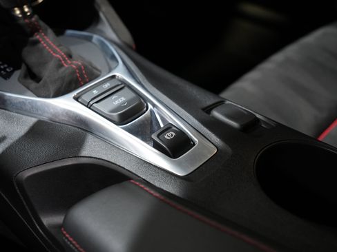 Used 2017 Chevrolet Camaro ZL1 RWD image 42