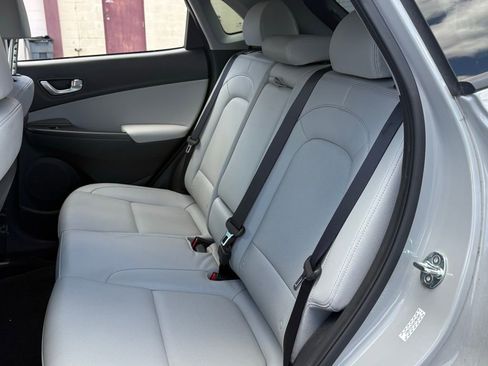 Used 2023 Hyundai Kona Limited w/ Cargo Package image 11