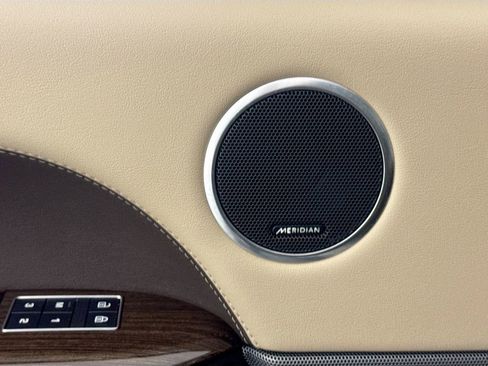 Certified 2021 Land Rover Range Rover Sport HSE Silver Edition image 18