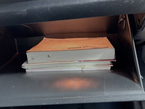 Used 2017 Kia Forte S w/ S Technology Package image 35