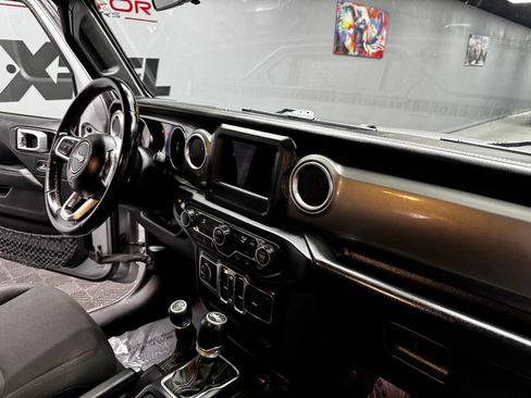 Used 2019 Jeep Wrangler Unlimited Sahara w/ Safety Group image 54