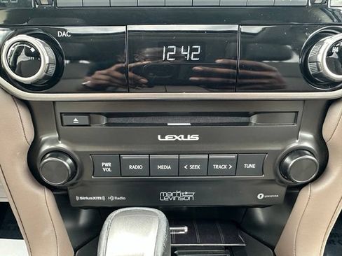 Used 2022 Lexus GX 460 Premium w/ Premium Plus Package AWD/4WD image 38