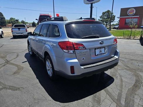 Used 2014 Subaru Outback 2.5i Premium w/ Popular Package #1B AWD/4WD image 6