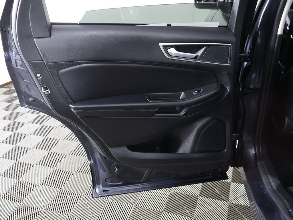 Used 2024 Ford Edge SEL w/ Convenience Package AWD/4WD image 23
