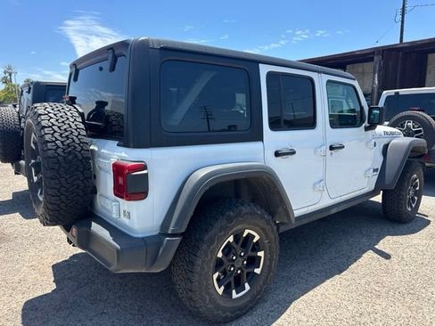 Used 2024 Jeep Wrangler Unlimited Rubicon 4xe AWD/4WD image 5