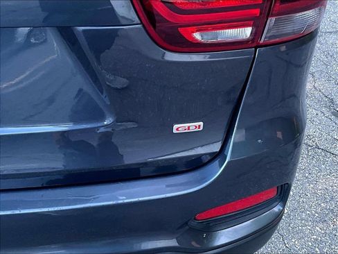 Used 2019 Kia Sorento AWD image 28