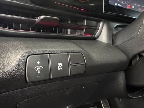 Used 2025 Hyundai Elantra N FWD image 6