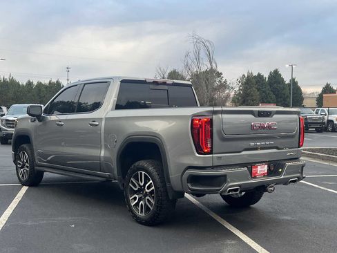 Used 2024 GMC Sierra 1500 AT4 w/ Technology Package image 2