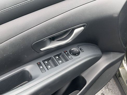 Certified 2025 Hyundai Tucson SEL AWD/4WD image 16